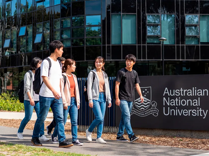 JP 2 AUS Frame 1 Top Universities 3