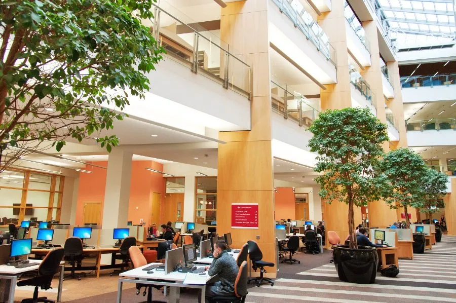 Queens University Belfast McClay Library