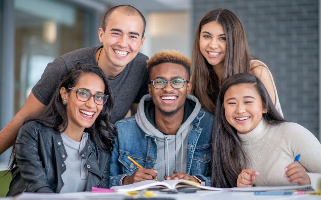 Study Abroad Consultants: What They Do and How They Help Students Get Accepted